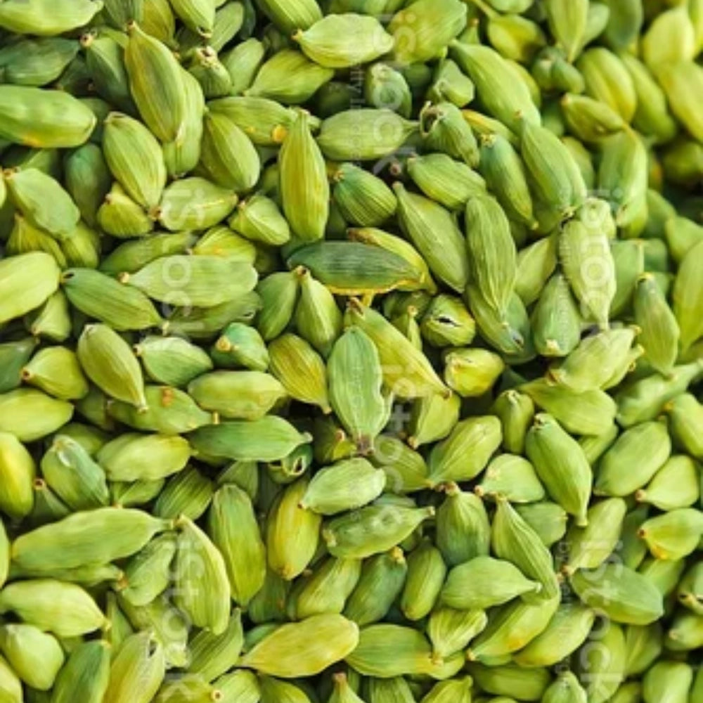 Organic Cardamom Green (Elaichi) (इलायची)